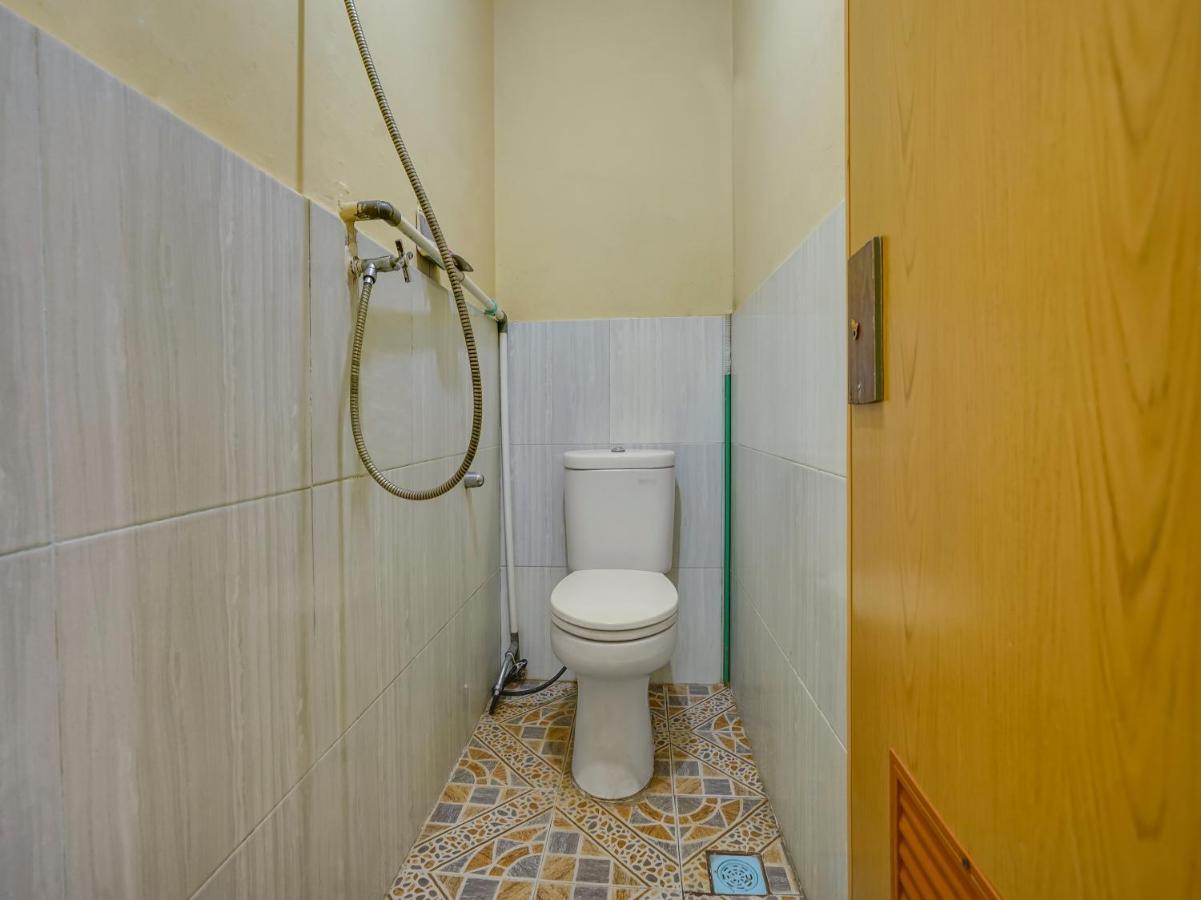 פאלמבאנג Oyo 90161 Hotel Lendosis Pipa Reja Angkatan 66 מראה חיצוני תמונה